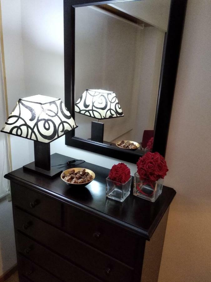 Maria Belkis Apartment โอว์เรนเซ ภายนอก รูปภาพ